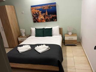 Bugibba square cosy oneBED by Homely! - 1