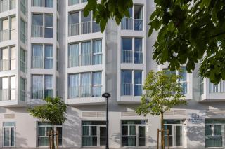 ApartUP Port Marina Azura - Valencia - 9