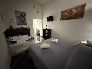 Belvedere Lacinio Luxury Guest House - 6