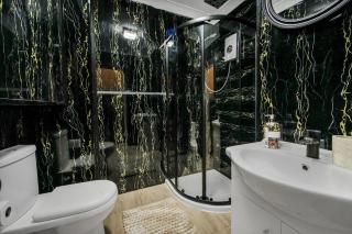 The Luxe Soho Flat - 7