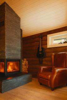 Waterfront Cabin Getaway - Lake & Forest, Total Privacy - 6