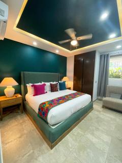 Pinnacle Resorts 180 - 9