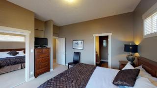 Sooke Harbour Penthouse - 4