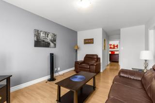 Relaxing 2BR Parking Self Check-In - 6