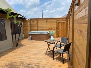 Premium Suite 1-Safari Tent-Private Hot Tub - 2