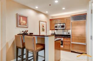 MGM Signature-33-714 1BR 2-Bath Balcony Suite - 8