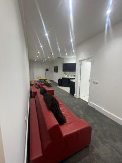 Royal House by Bourne Hall - 2