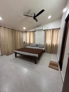 2bhk sea view villa near Thalassa - 3