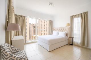 NH Luxury 2BR, Marina & Palm Views with Pool & Gym Access - 1