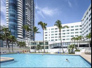 Miami Beach-Front with Amazing Pool - 0
