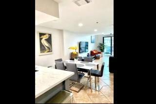 Miami Beach-Front with Amazing Pool - 3