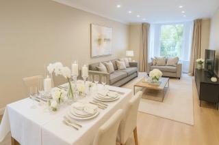 Holborn Large Lateral Beautiful Home sleeps 6 - London - 0