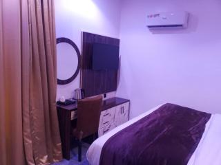 De Baylux Hotel and Suites, Lekki, Lagos - 7