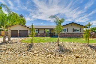 2 Mi to UC Merced Modern Home with Private Yard - 8