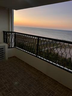 R11 Riohacha lindo, cómodo y seguro apartamento con balcón mirando el mar - 3