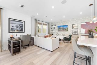 Marbella Lane-Luxury Designer 3BR Home Disneyland - 4