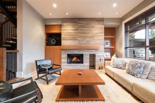 Fitzsimmons Walk 26 by Outpost Whistler - 0