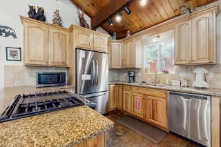 Lazy Bear Retreat - Mevers - 3