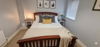 Luxury Belfast City Centre Apartment with Views - 7