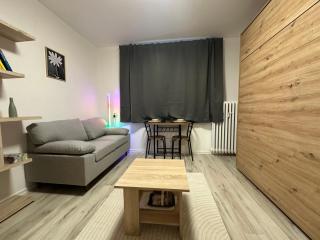 Stylish Apartment in the Old Town - 0