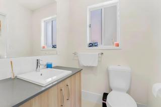 Comfy Home in Deebing Heights - 1