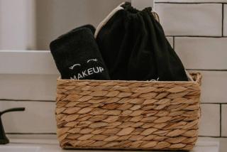 Kinslee Suite at The Four Daughters Inn - 2