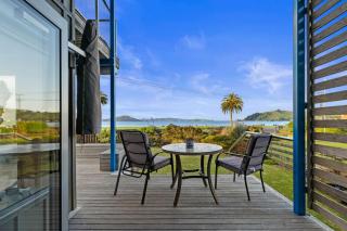 Stunning Beachfront Home - 15 minutes to Clevedon - 9