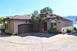 Beachside Oasis, Oroville - 0