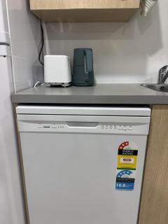 Charming & Cozy Apartment in the Heart of Auckland - 2 bd-2 bth-free carpark - 9