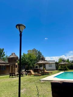 Complejo de Cabañas CABLE A TIERRA Cabaña Malbec San rafael - 5