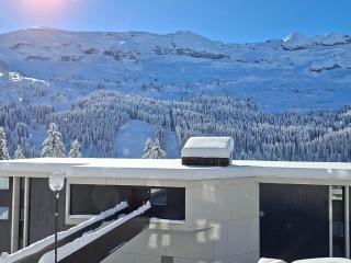 Studio rénové 4 pers, proche pistes, balcon, casier ski - FR-1-425-172 - 1