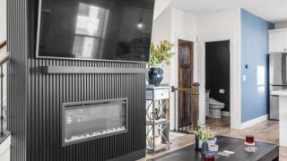 Rooftop Deck w Hot Tub Near Dining Ski Slopes The Lookout by AvantStay - 5