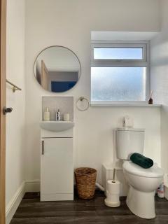 Llangyfelach Peaceful 3BR Stay with Parking - Swansea - 7