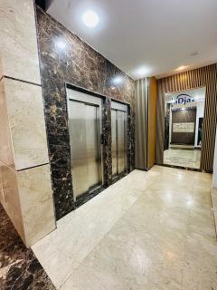 100m2 Gambetta King Bed WiFi240Mbps - 3