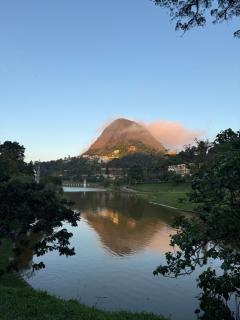 Suíte familiar ao lado do Sesc Quitandinha e lago Sul - 1