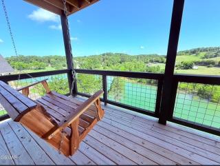 Modern Large Luxury Retreat near Pigeon Forge! - 5