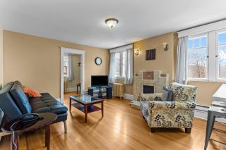 Midstream Executive 2BR Wi-Fi Parking - 0