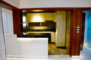 3-Bedroom Short-Stay Apartment in El Rehab - 4