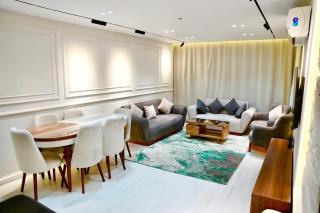 3-Bedroom Short-Stay Apartment in El Rehab - 7