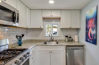 Steps to Sea! Okaloosa Island Gem with Outdoor Oasis - 1