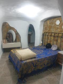 Cuevas Roj0 Membrives Posadas 1 - 5