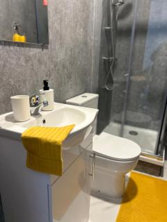 Private Room, Hospital, Train Station Contractors - 2