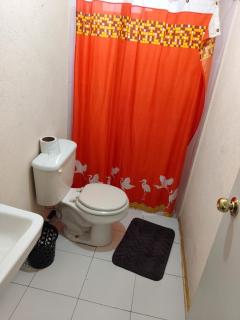 Comoda casa independiente - 3