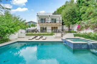 Modern Luxe Villa Pool Rooftop Paradise - 0