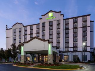 Holiday Inn Hotel & Suites Chicago Northwest - Elgin by IHG - 9