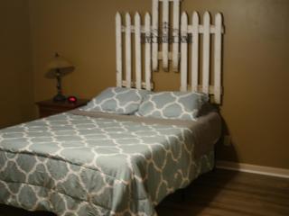 Timber Oaks 2-Home Country Retreat Pond & Hot Tub - 4