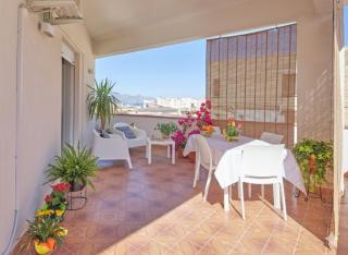 Limoncello Apri la finestra e respira il profumo del mare Alloggio Spazioso in Sicilia Comfort per 6 Ospiti - 0