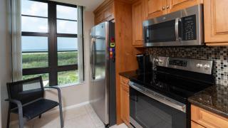 South Seas Tower - SST2-611 - 2