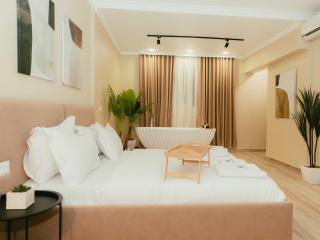 Luxury Apartment with Bath - THE NEST - 6