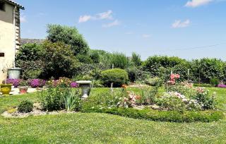 3 Bedroom Amazing Home In Jouqueviel - 8